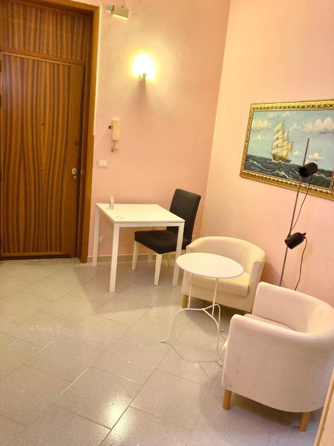 La Casa Del Sole Hotel Palermo Bagian luar foto